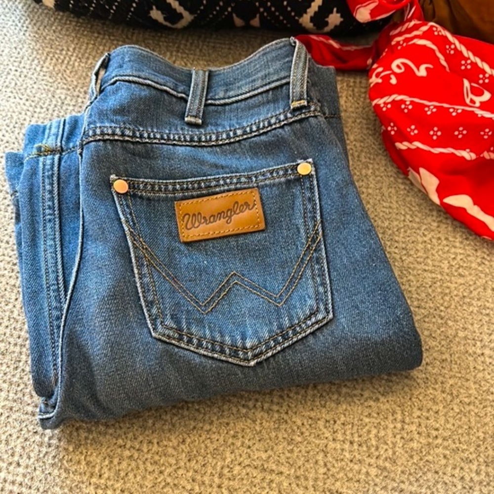 Wrangler High Rise Flare - Picture 6 of 6